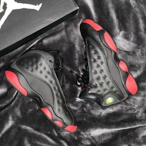 Jordan 13s Retro Dirty Bred